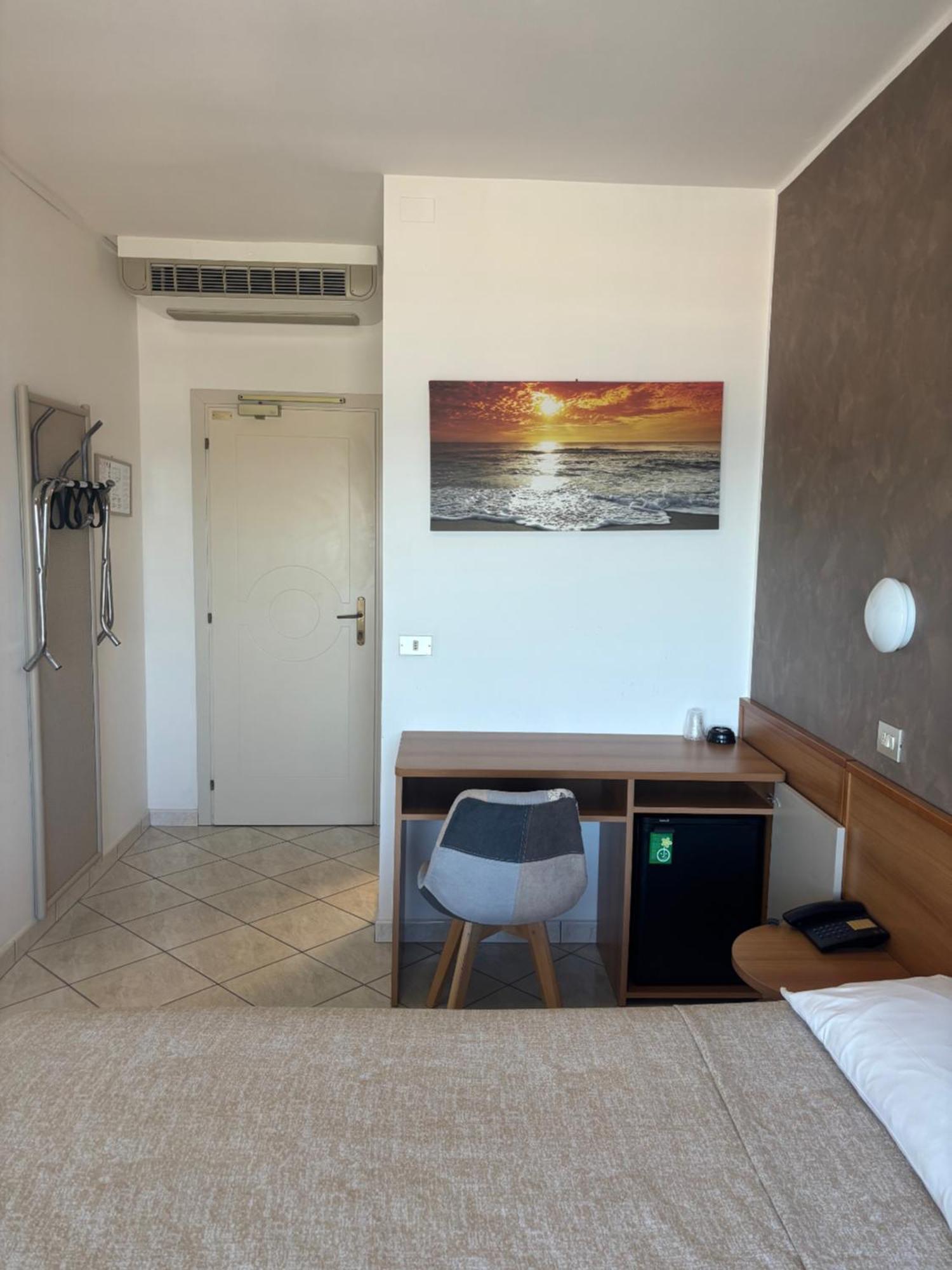 Abahotel Milano Marittima Exterior photo